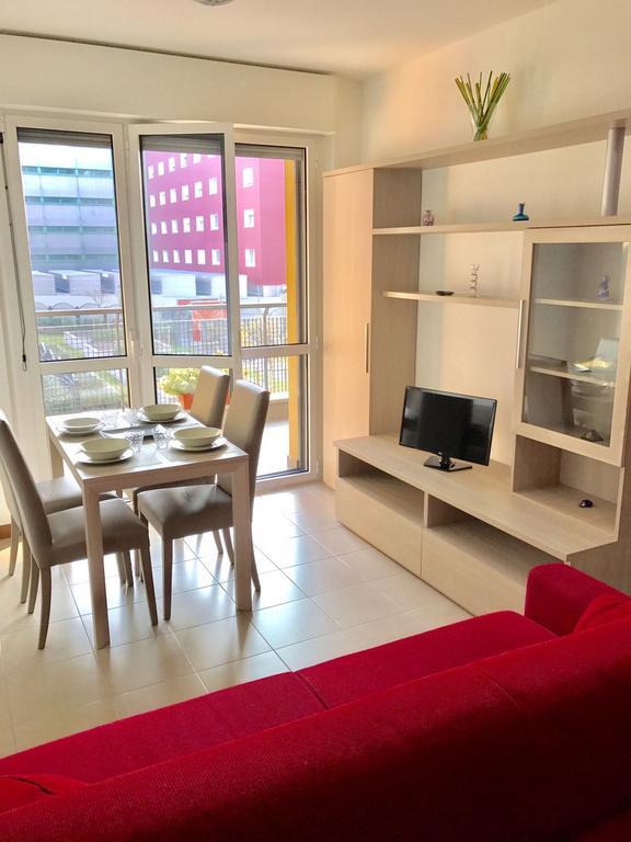 Politecnico Chique Apartment Milaan Buitenkant foto
